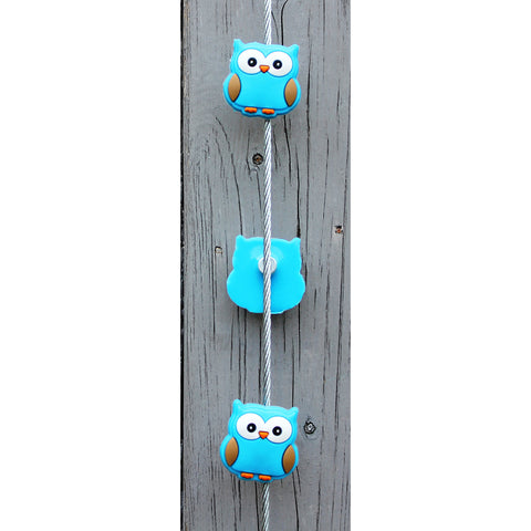Image of Blue Owl My Mighty Magnet System - The simple and creative way to display pictures, cards or whatever matters to you using super strong Mighty Magnets.