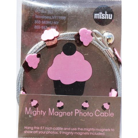 Image of Cupcake My Mighty Magnet System - The simple and creative way to display pictures, cards or whatever matters to you using super strong Mighty Magnets.