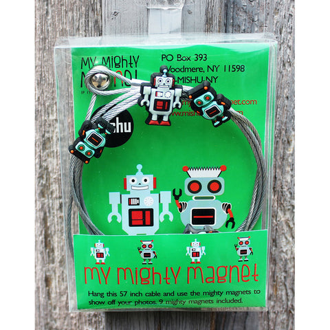 Image of Robots My Mighty Magnet System - The simple and creative way to display pictures, cards or whatever matters to you using super strong Mighty Magnets.