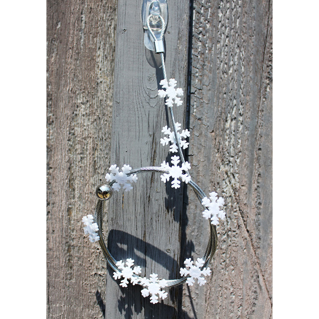 Snowflake My Mighty Magnet System - The simple and creative way to display pictures, Christmas cards or whatever matters to you using super strong Mighty Magnets.